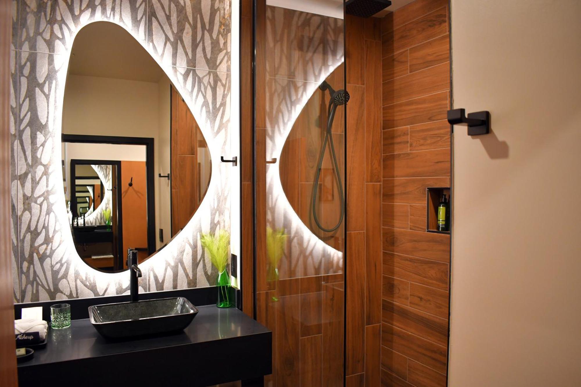 The Swiftwater Hotel Bagian luar foto
