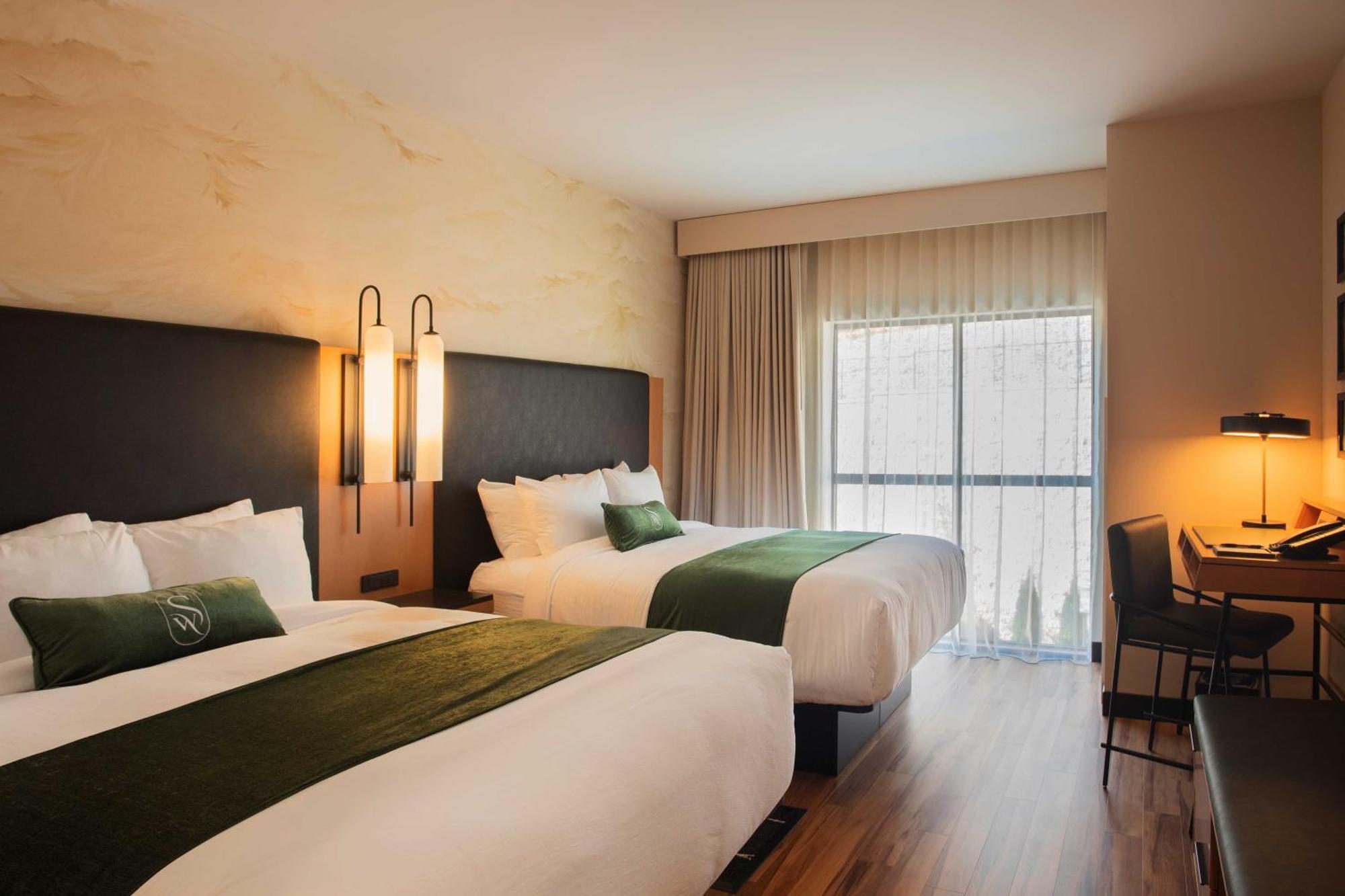 The Swiftwater Hotel Bagian luar foto