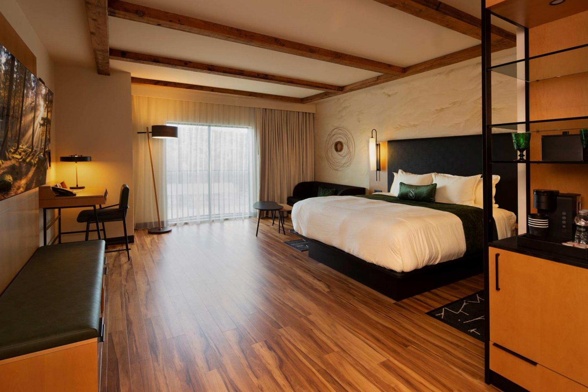 The Swiftwater Hotel Bagian luar foto