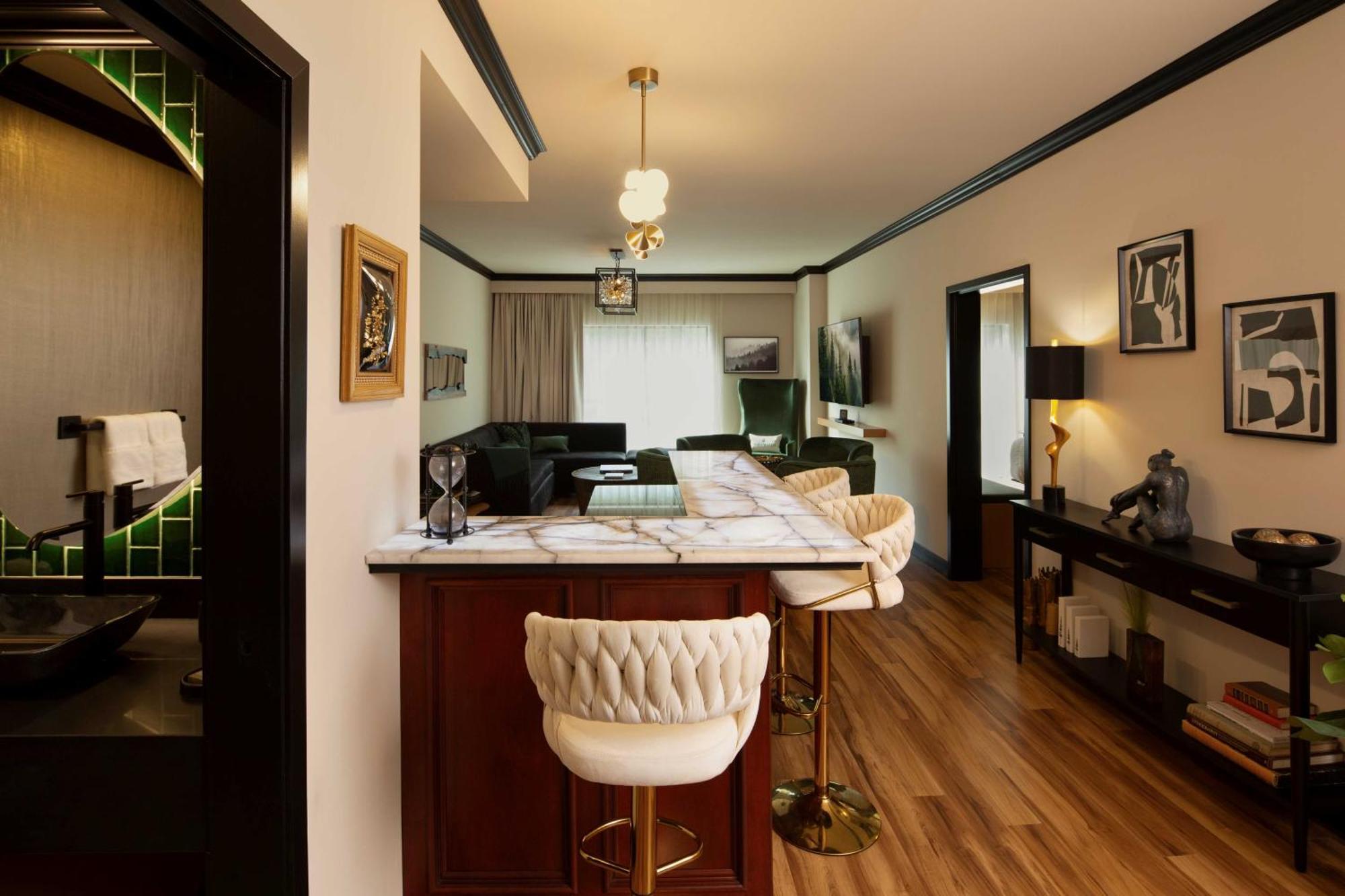 The Swiftwater Hotel Bagian luar foto